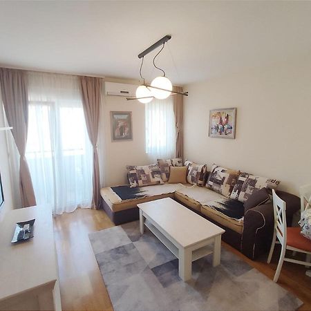 City Point Apartment Podgorica Esterno foto