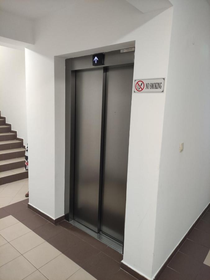 City Point Apartment Podgorica Esterno foto