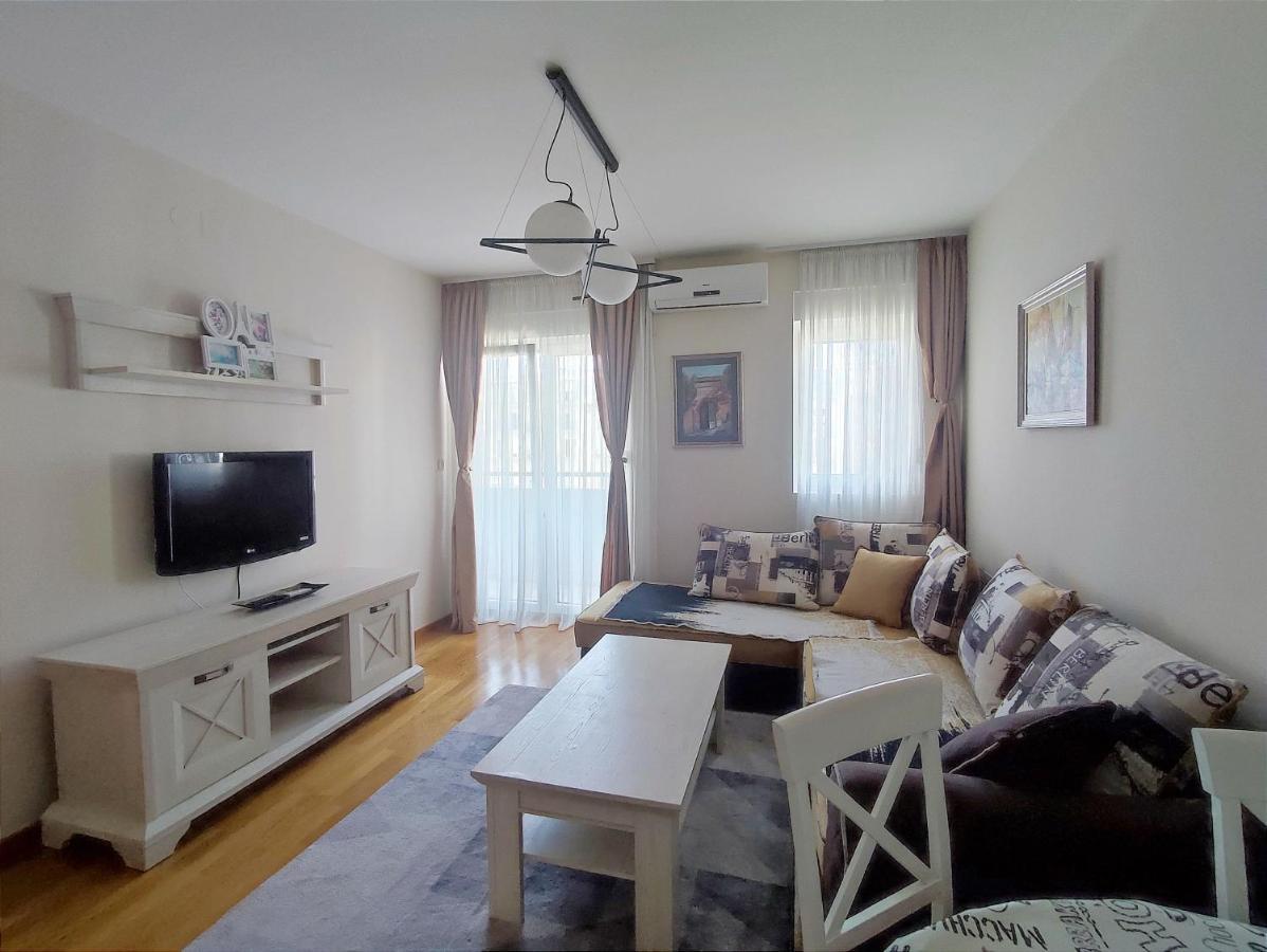 City Point Apartment Podgorica Esterno foto