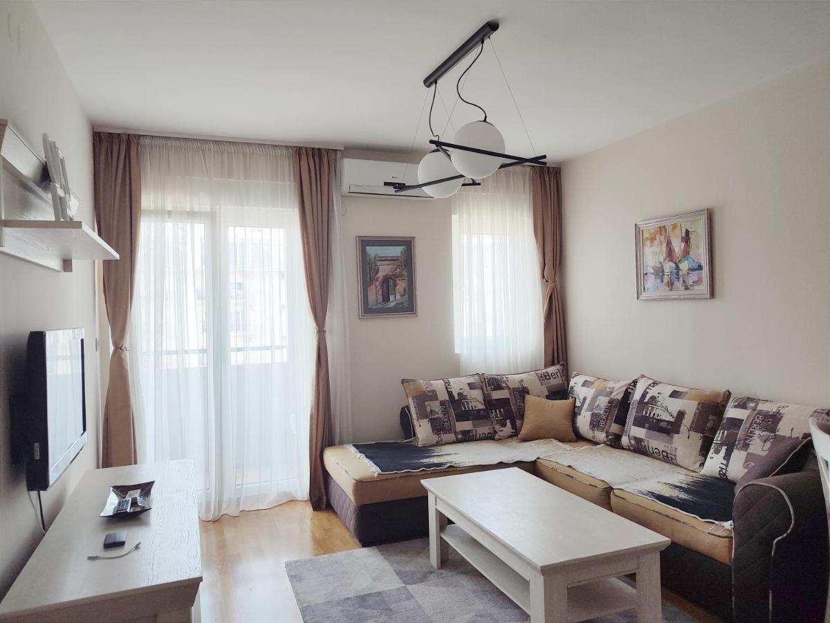 City Point Apartment Podgorica Esterno foto