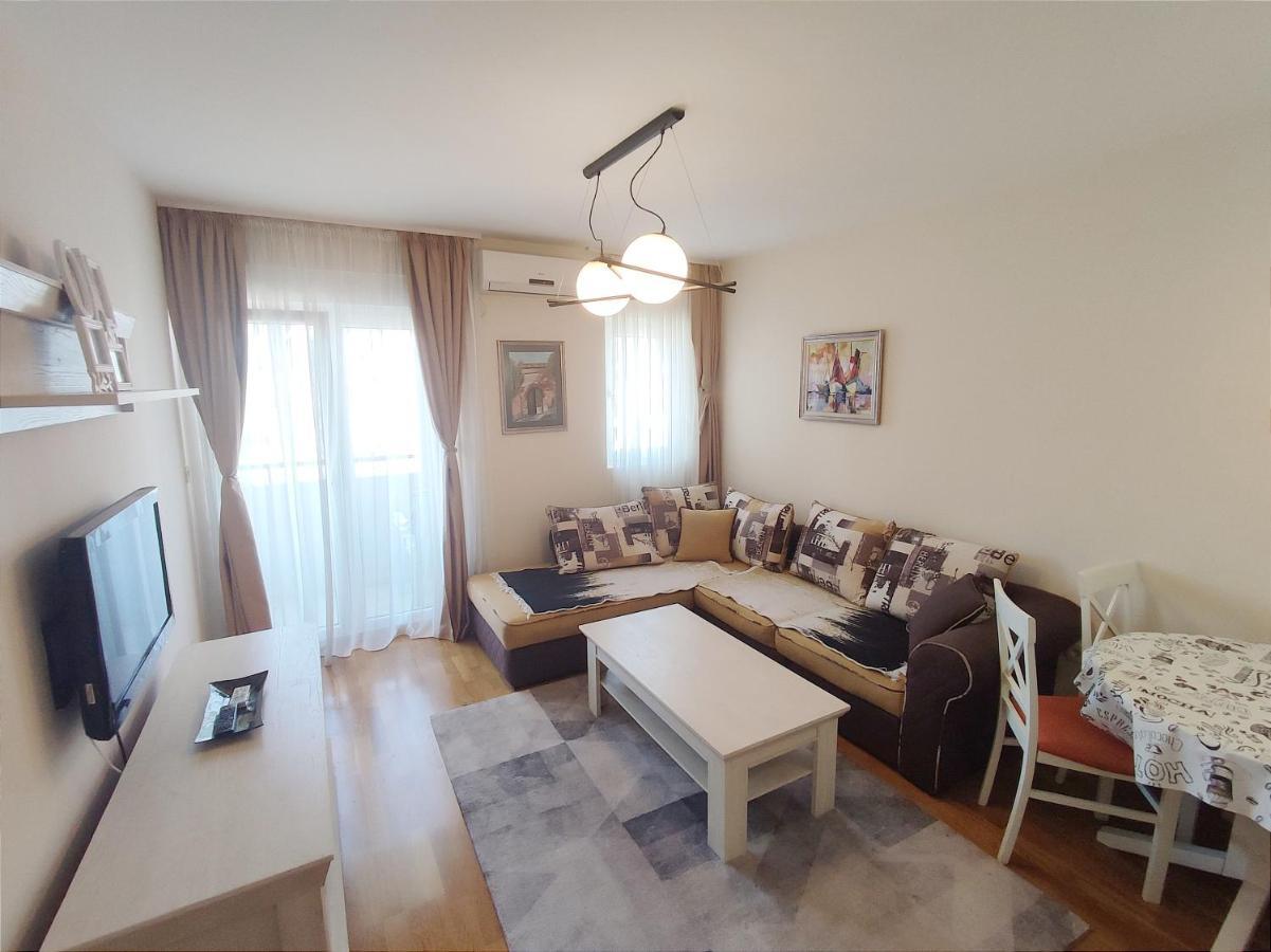 City Point Apartment Podgorica Esterno foto