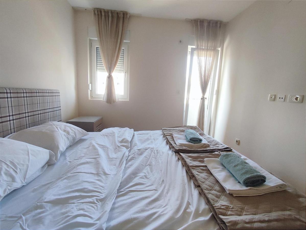 City Point Apartment Podgorica Esterno foto