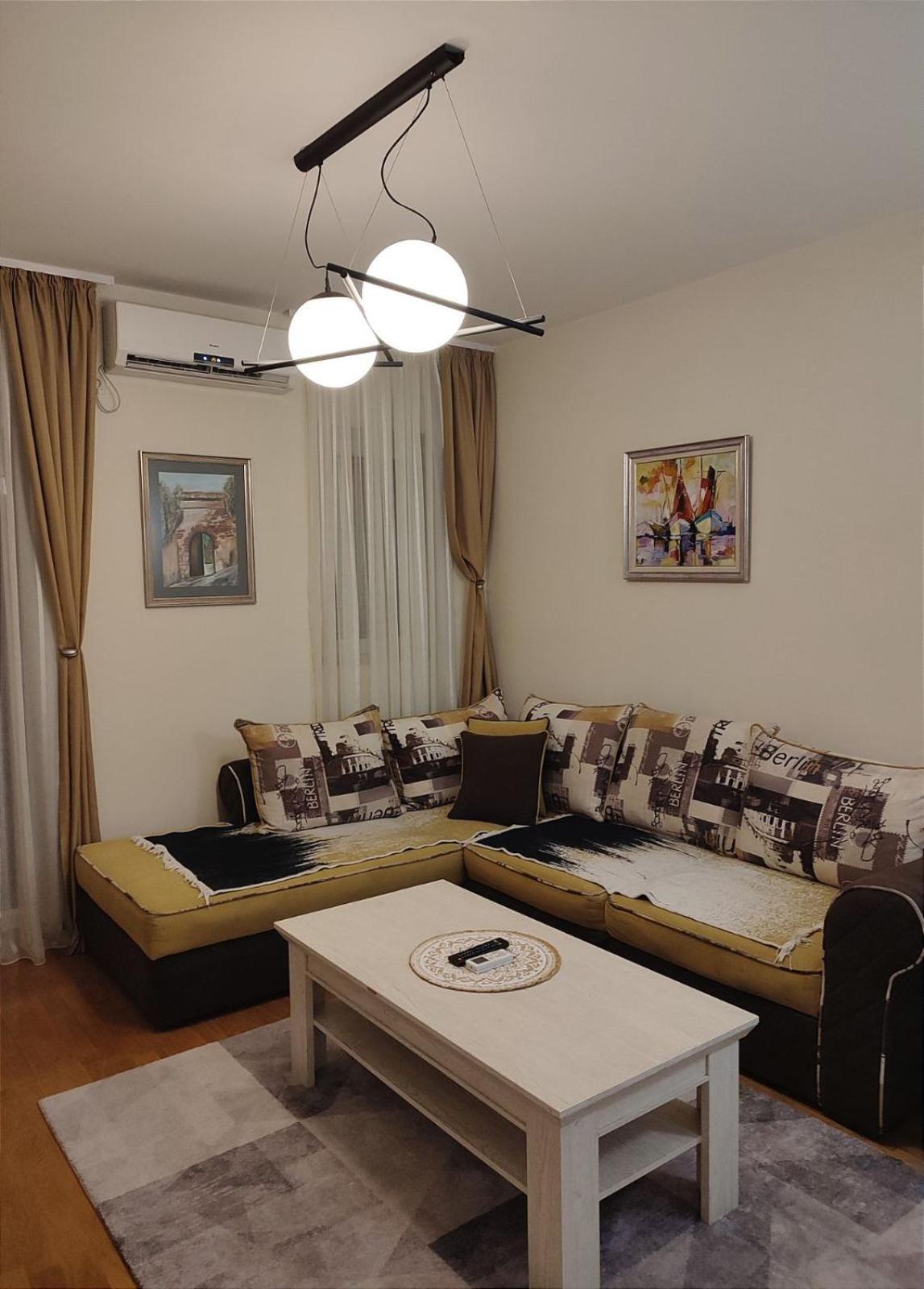 City Point Apartment Podgorica Esterno foto